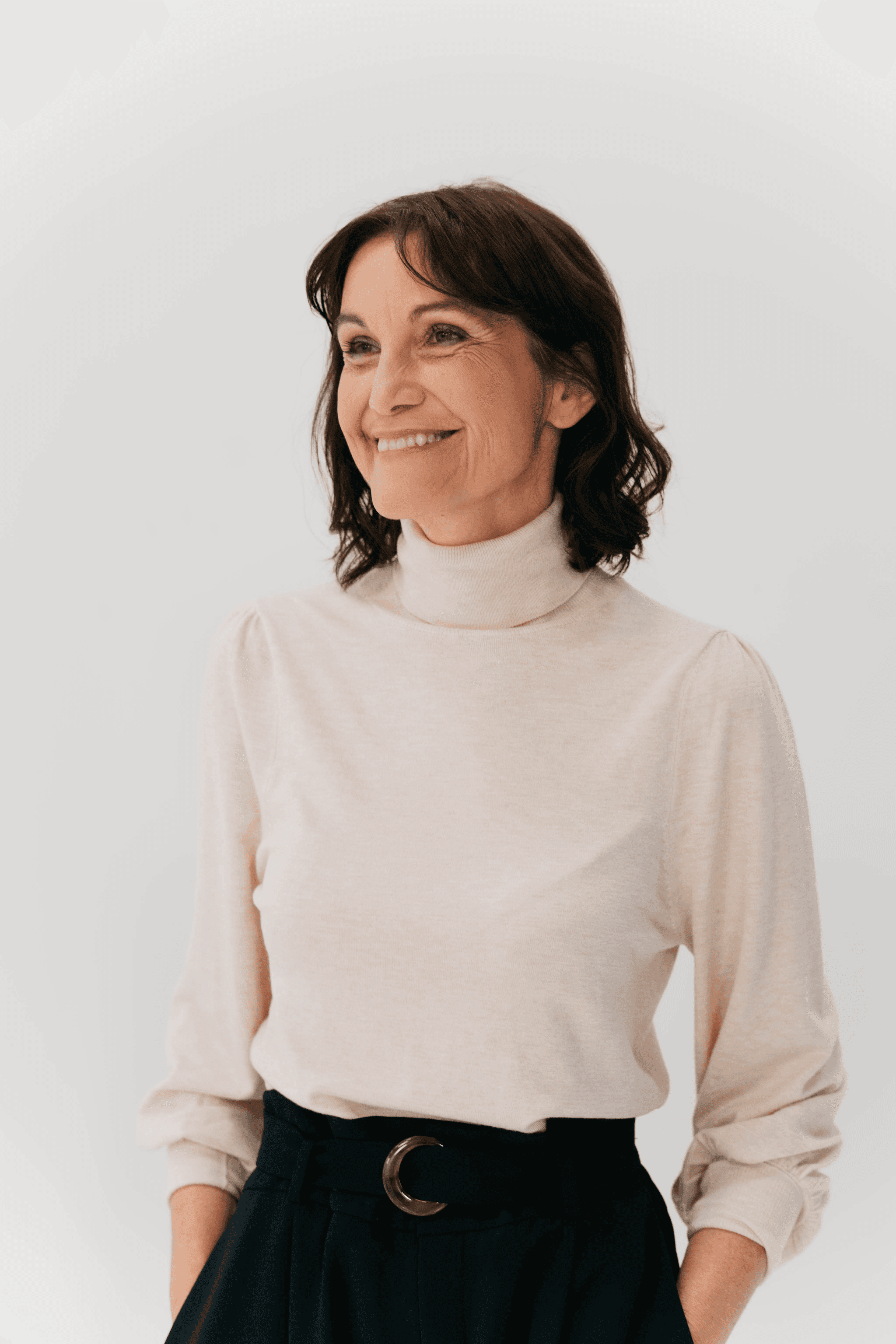 Photo studio Levallois - Video production and photo shooting for Reels TikTok