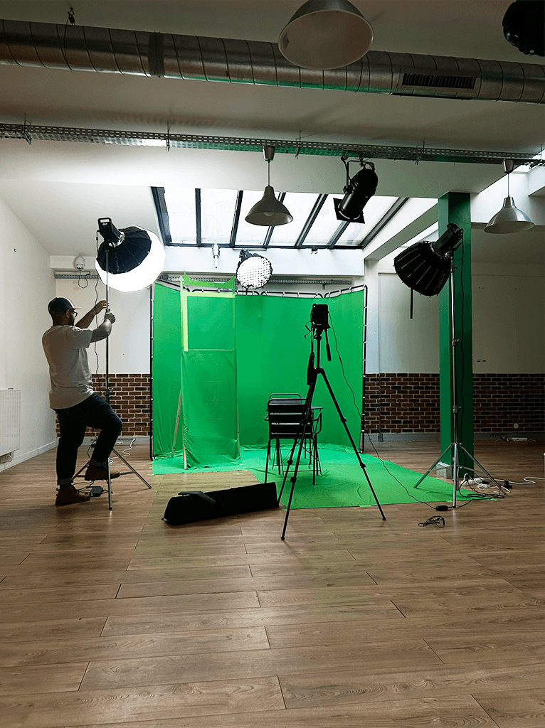 Studio main set