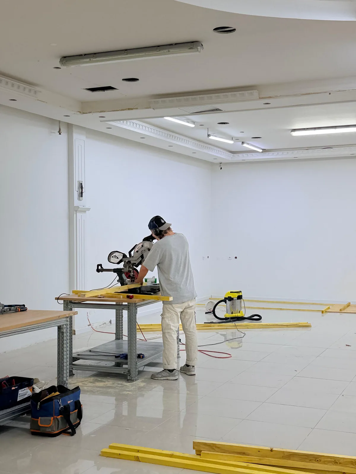 D-01, The workshop